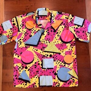 Funky 90’s throwback shirt